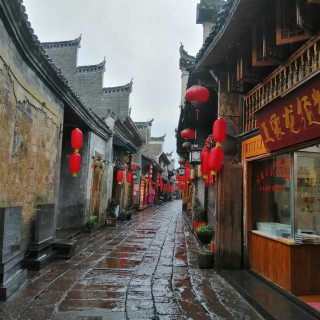 凤凰古城沱江coubgv5vfcqamkrcaaxelp79iry655.jpg