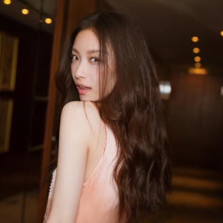 秀色可餐1倪妮美女高清壁纸-墨鱼部落格.jpg