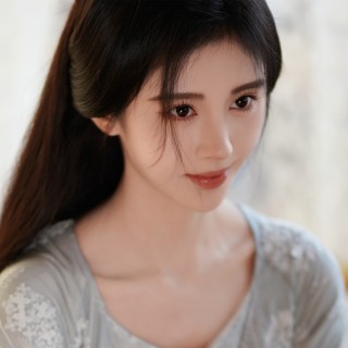 一手托腮可爱清纯美女鞠婧祎花间令古装美女高清壁纸-墨鱼部落格.jpg